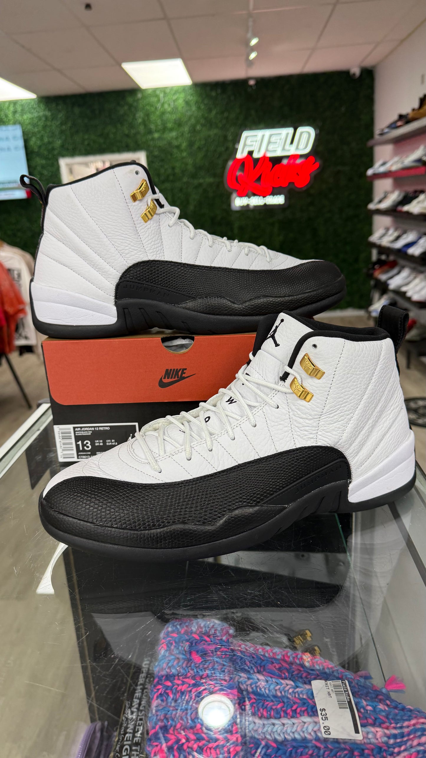 jordan 12 taxi