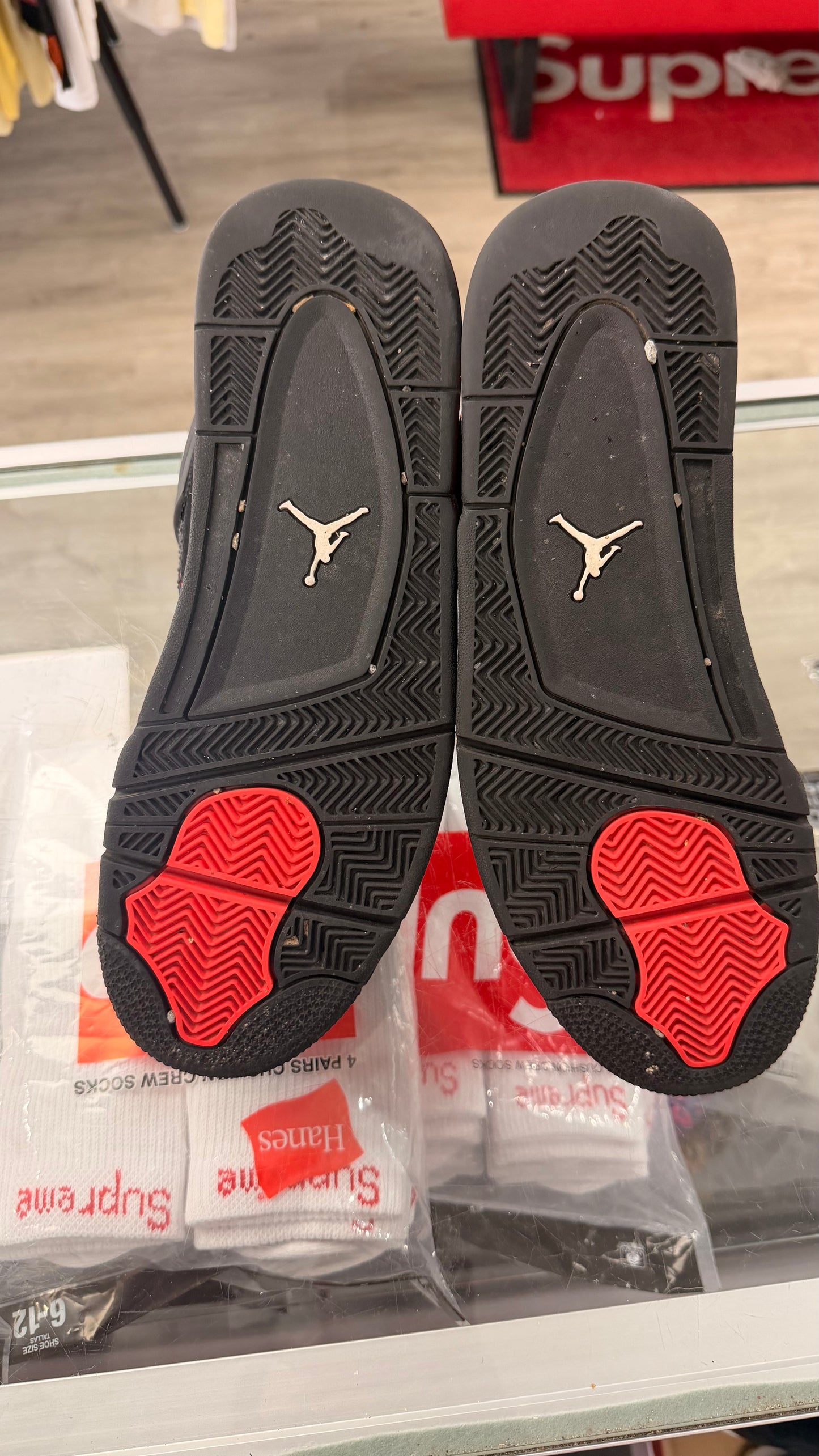 jordan 4 thunder