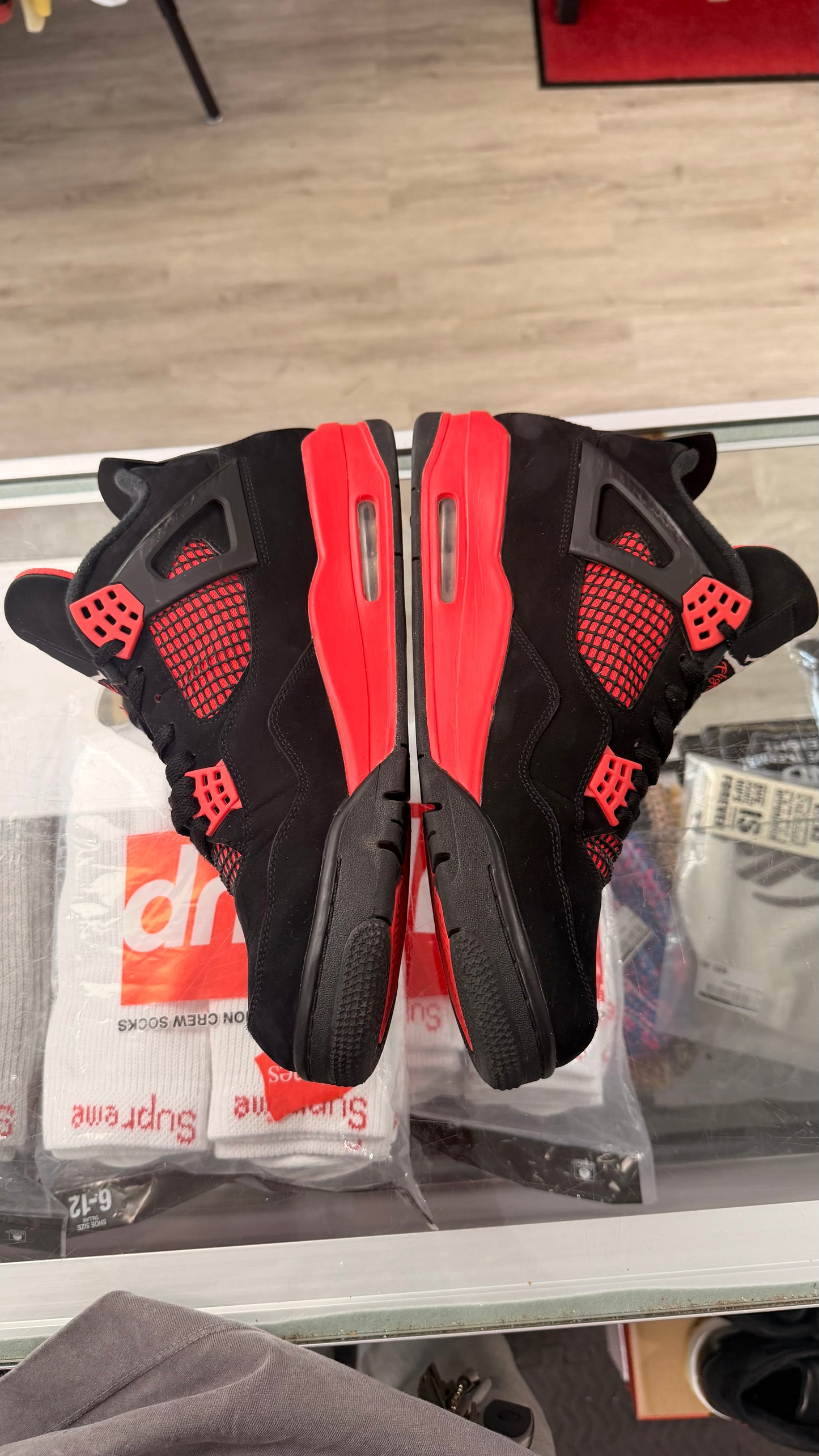 jordan 4 thunder