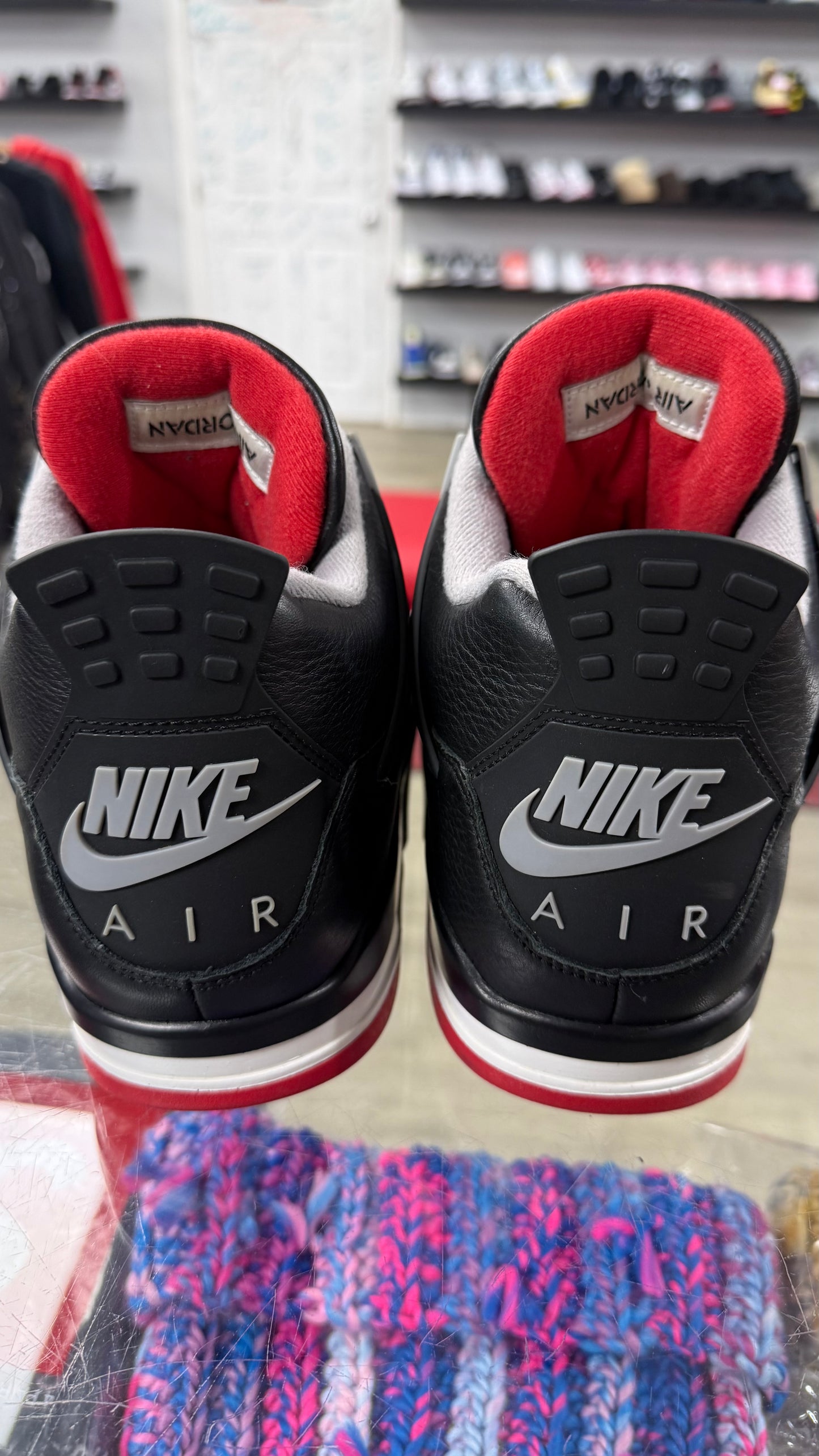Jordan 4 bred 4 used no box