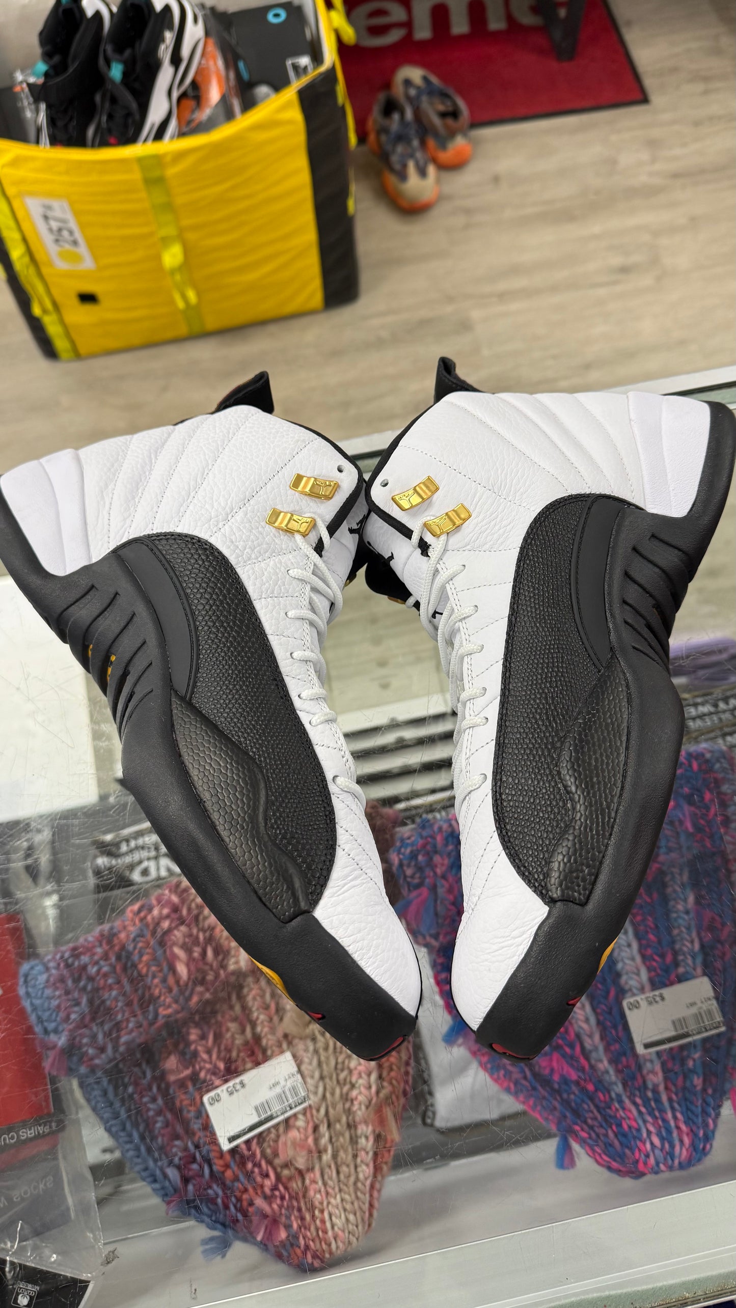 jordan 12 taxi